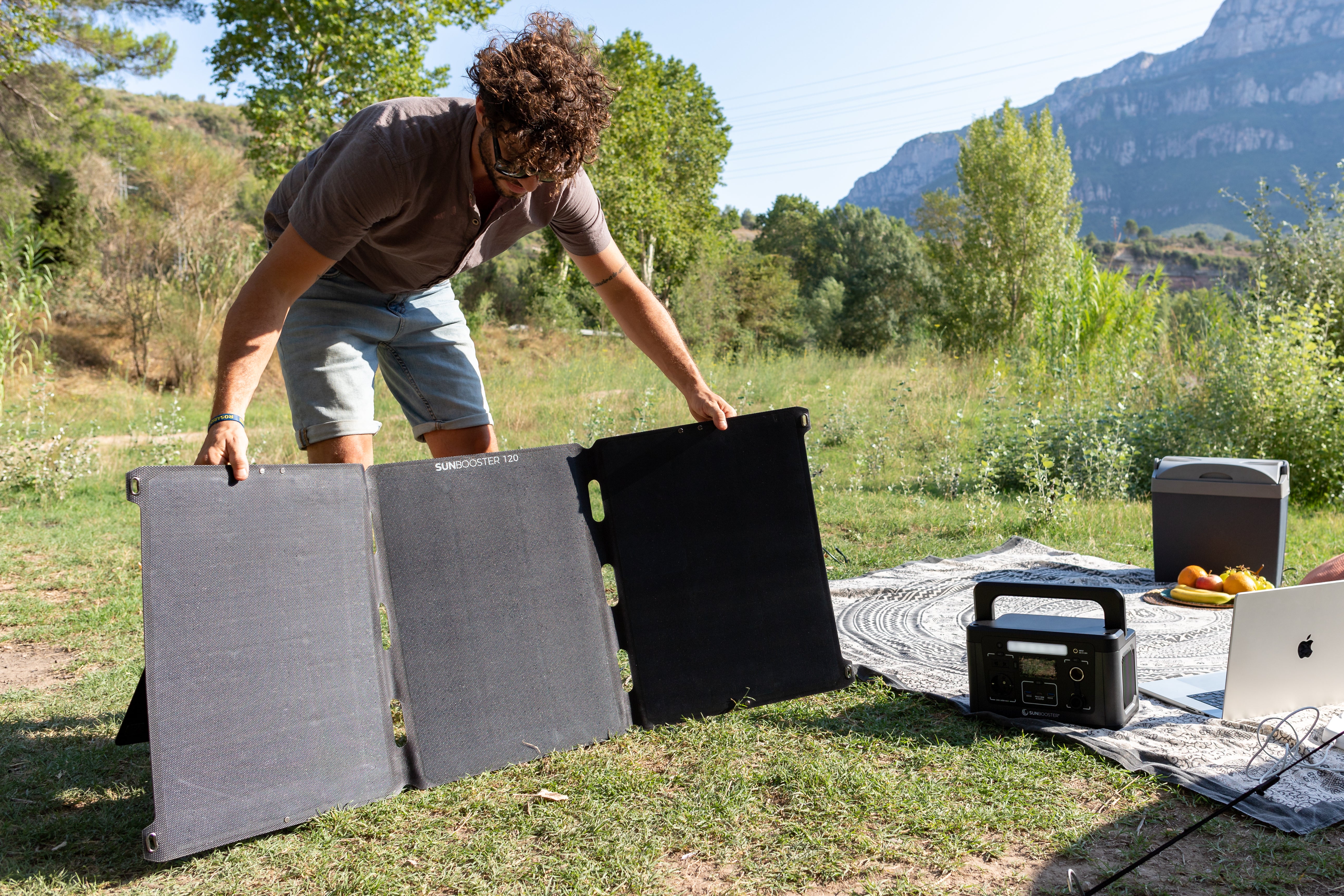 SUNBOOSTER 120 – der Game Changer im Outdoor-Bereich